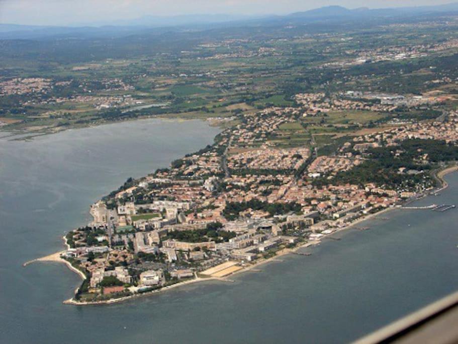 Grande Villa Neuve Avec Piscine Pres Mer Et Sete Balaruc-les-Bains Extérieur photo